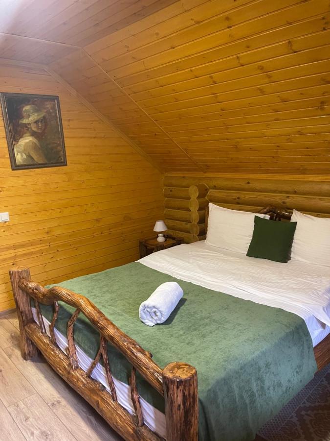 Sky Land Camping & Resort Cricova Luaran gambar